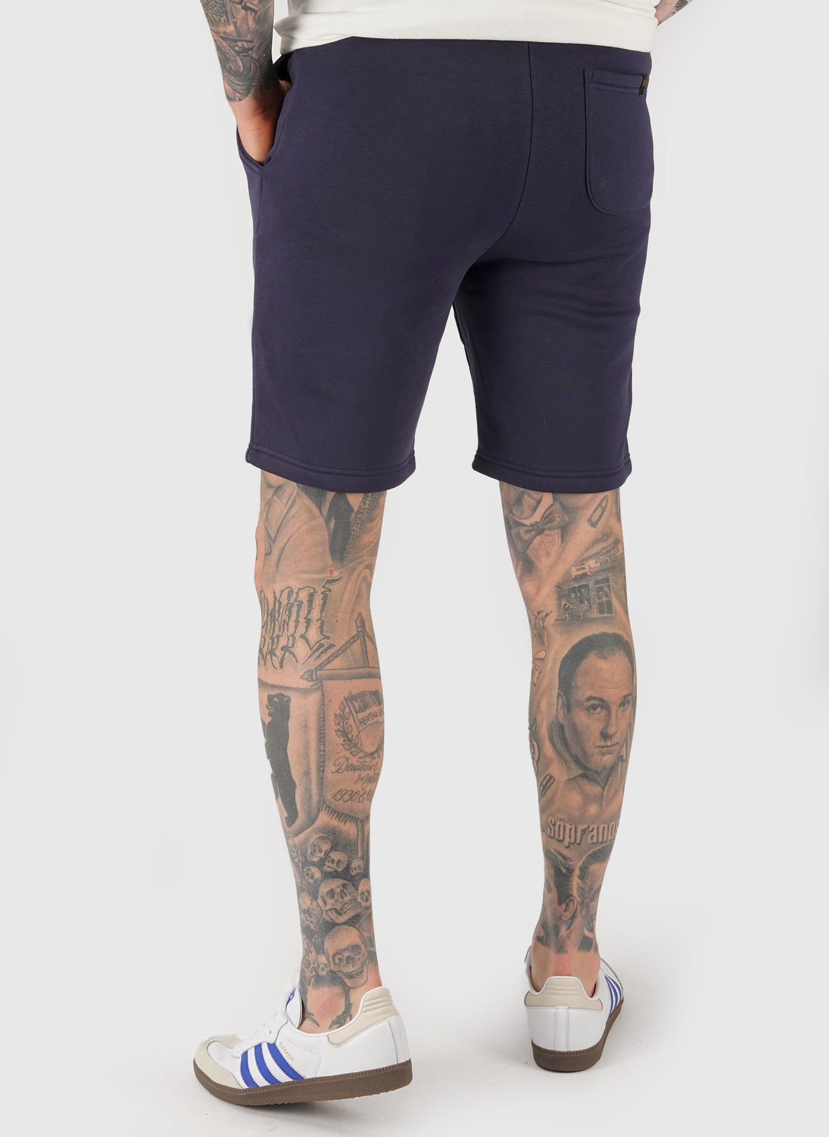 Basic Small Logo II Short - Ultra Navy