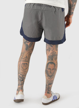 Three Pitch Short - City Grey Coll