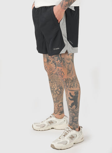 Three Pitch Short - Black Columbia