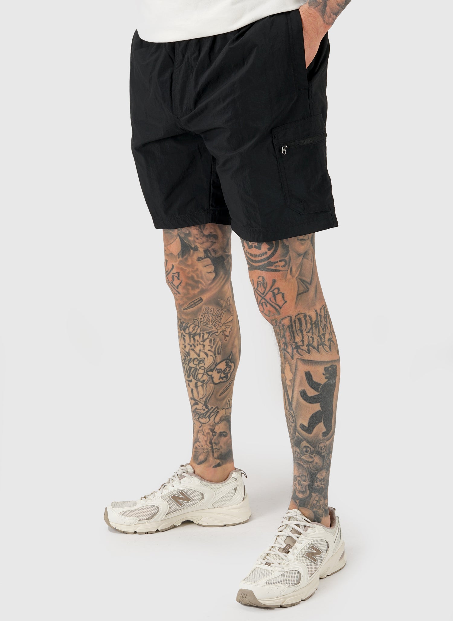 Mountaindale Cargo Short - Black