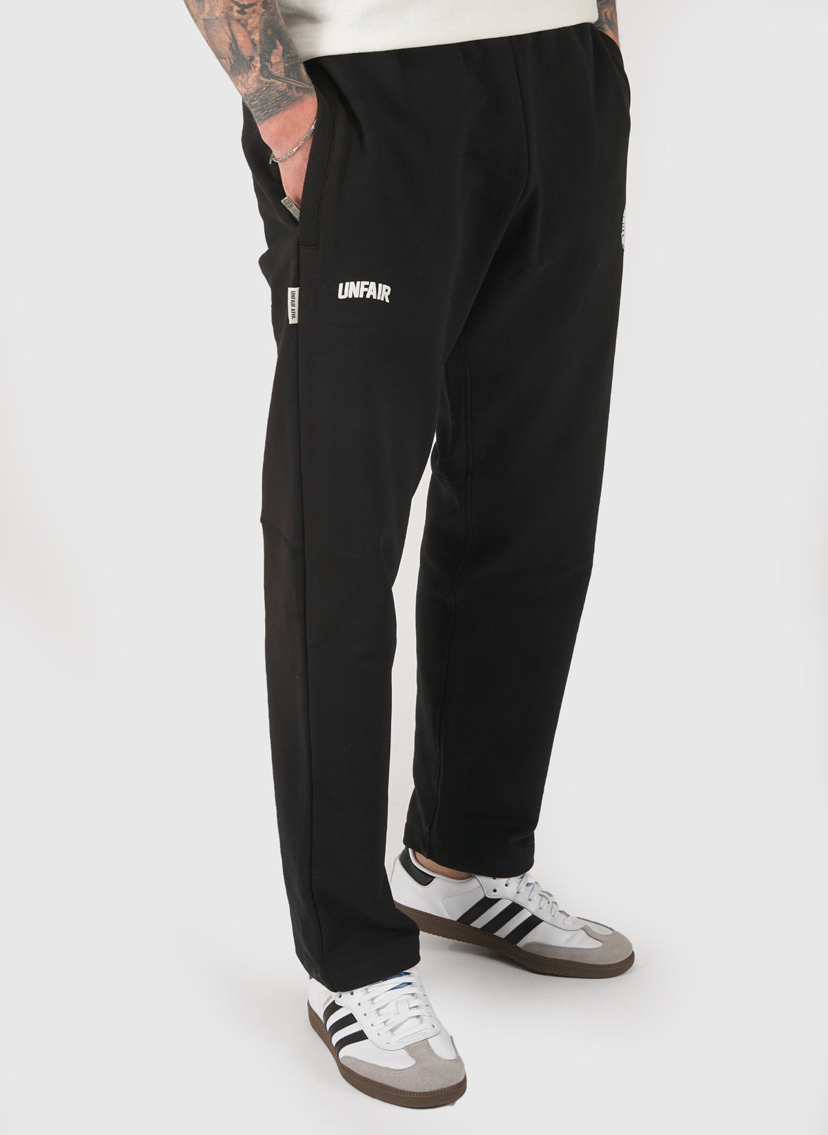 Two Side Logo Sweatpants - Black