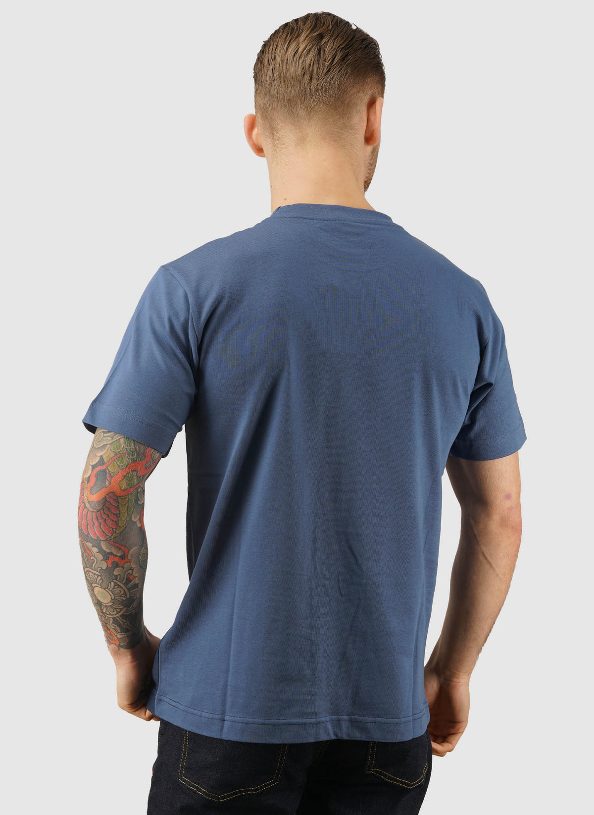 Venire T-Shirt - Navy/Light Yellow