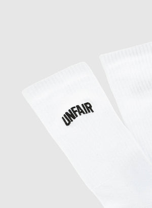 Curved Embroidery Socks White (3 Pack)